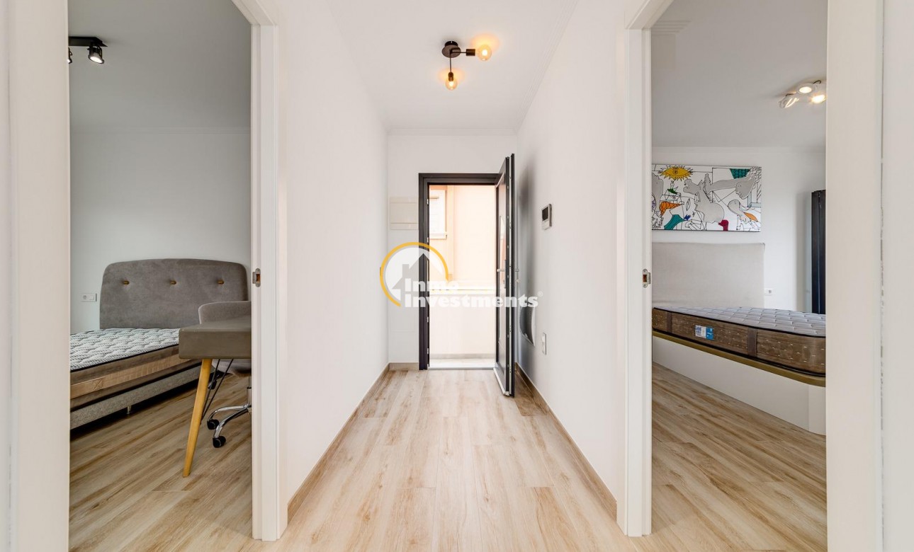 Reventa - Chalet independiente - Torrevieja - Playas