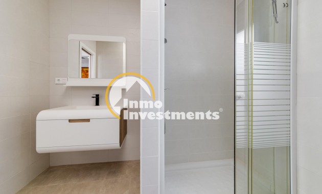 Reventa - Chalet independiente - Torrevieja - Playas