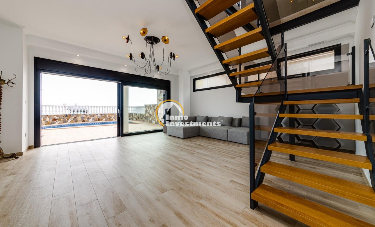 Reventa - Chalet independiente - Torrevieja - Playas