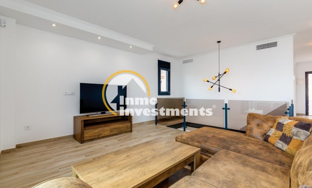 Reventa - Chalet independiente - Torrevieja - Playas