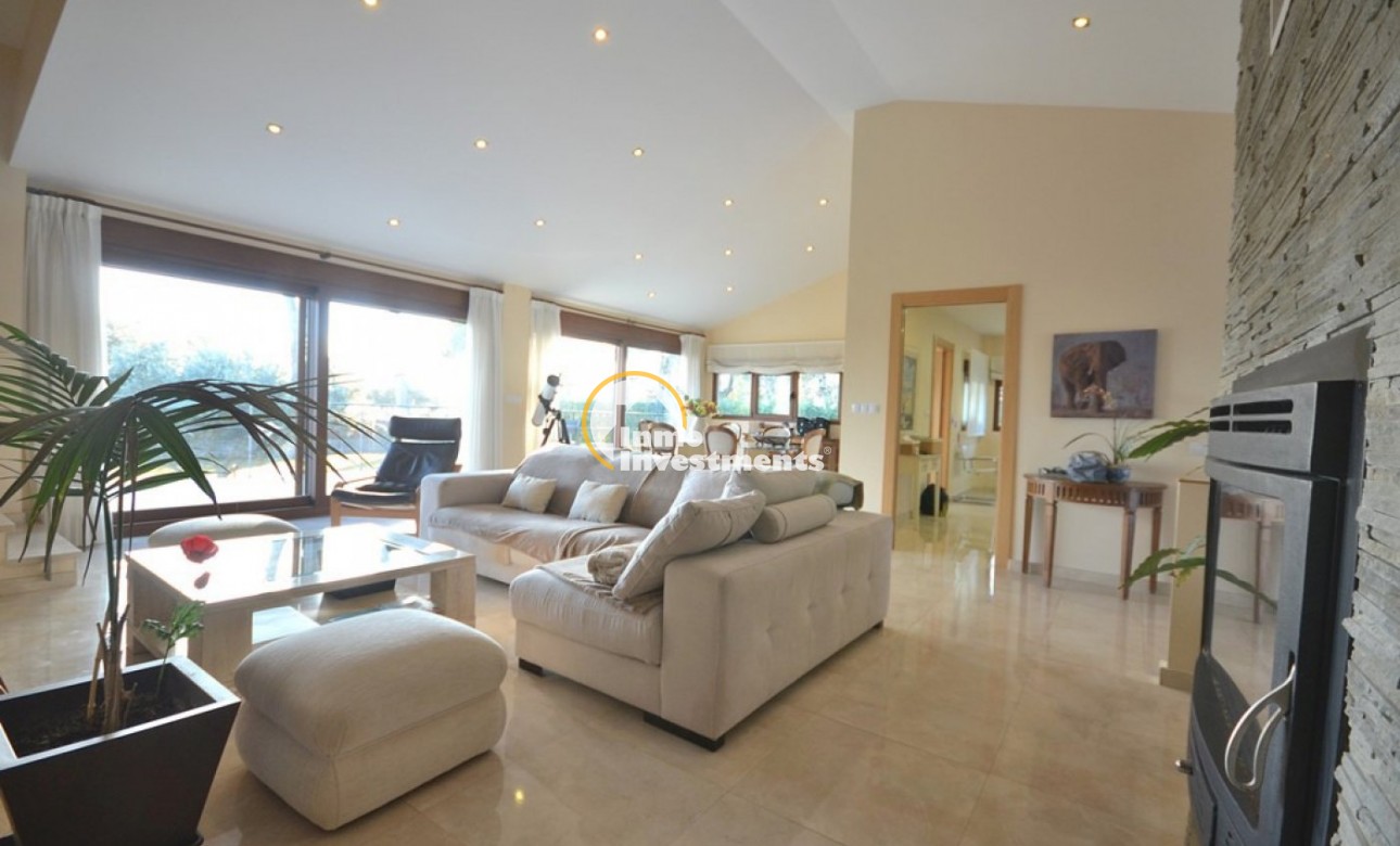 Reventa - Chalet independiente - Albacete - Agua sol