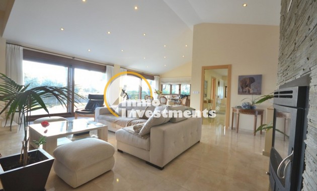 Reventa - Chalet independiente - Albacete - Agua sol