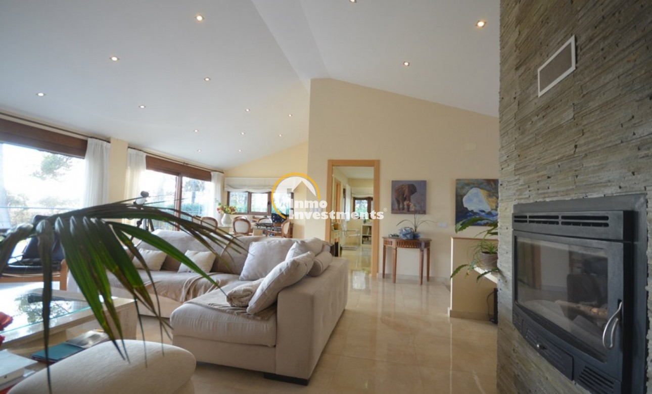 Reventa - Chalet independiente - Albacete - Agua sol