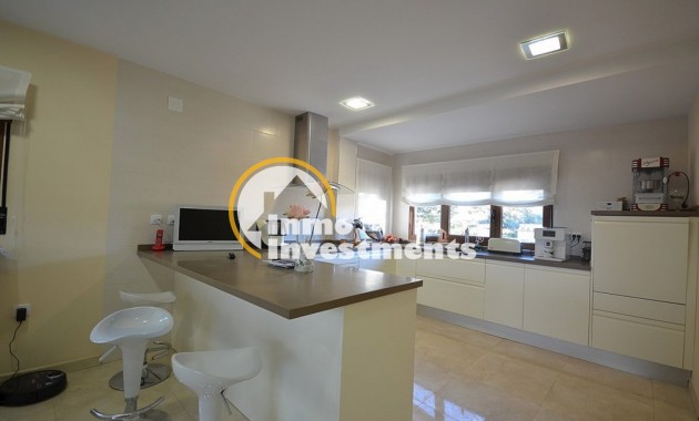 Reventa - Chalet independiente - Albacete - Agua sol