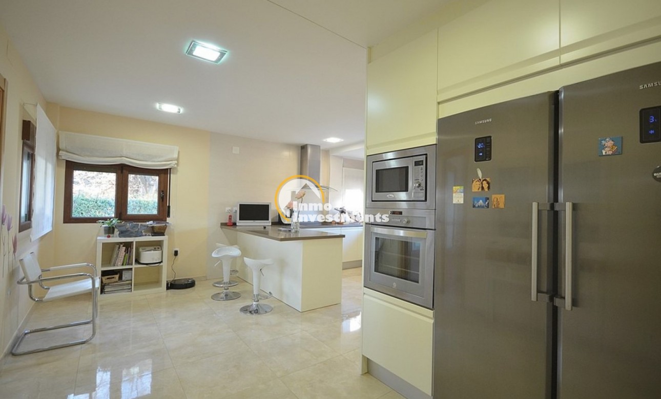 Reventa - Chalet independiente - Albacete - Agua sol