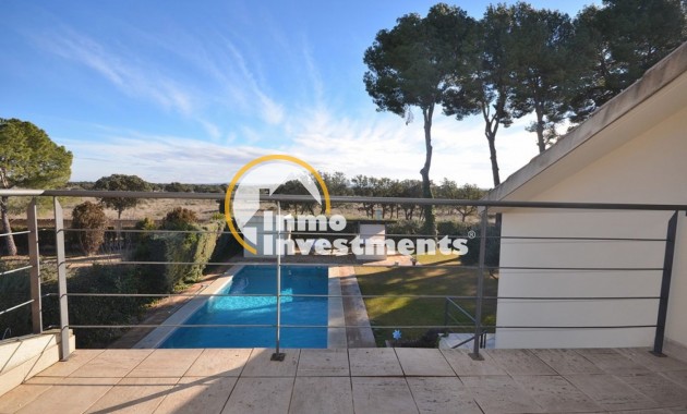 Reventa - Chalet independiente - Albacete - Agua sol