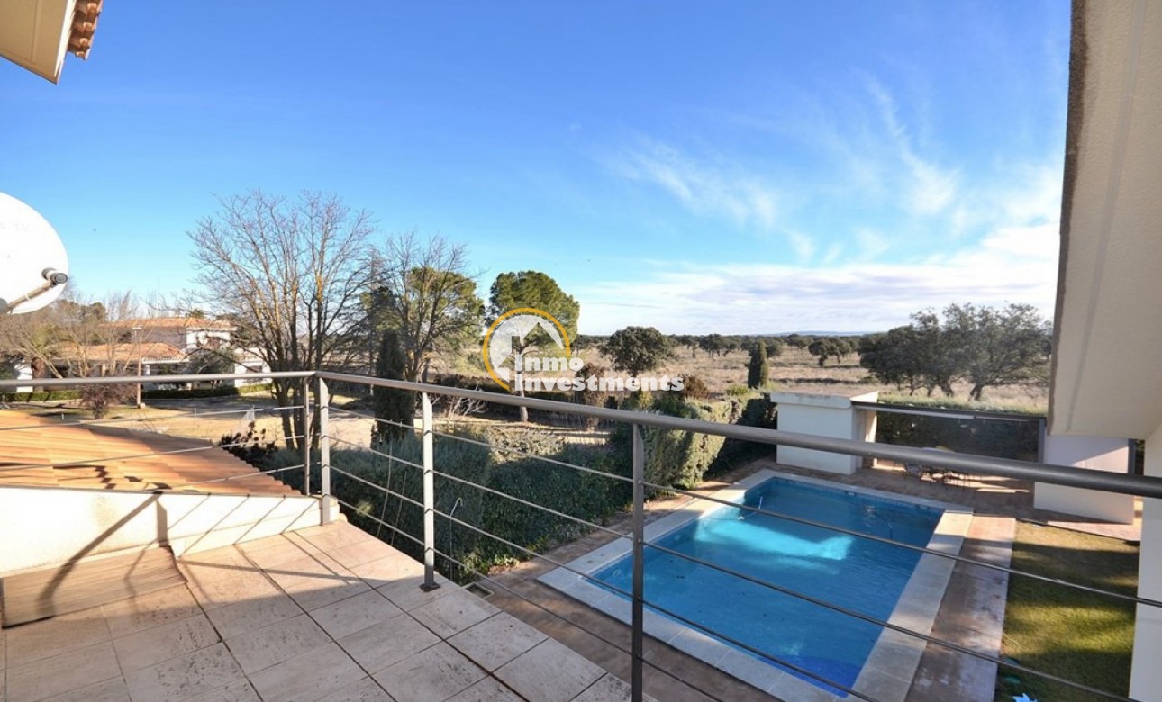 Reventa - Chalet independiente - Albacete - Agua sol