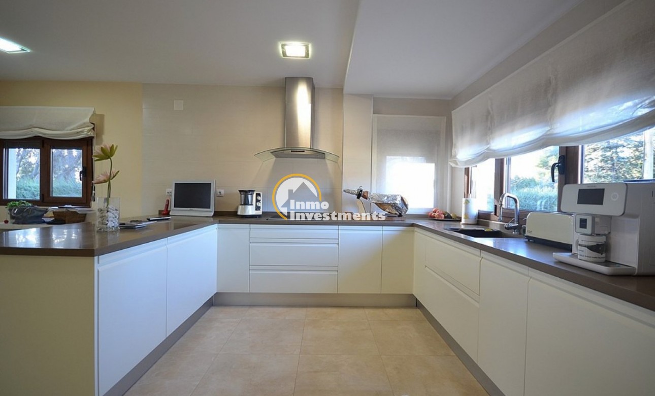 Reventa - Chalet independiente - Albacete - Agua sol