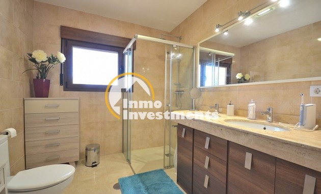 Reventa - Chalet independiente - Albacete - Agua sol