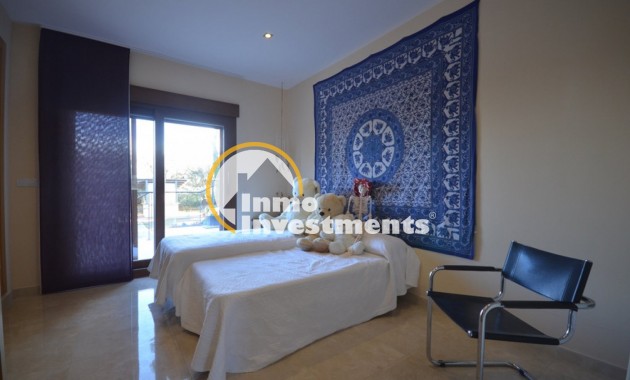 Reventa - Chalet independiente - Albacete - Agua sol