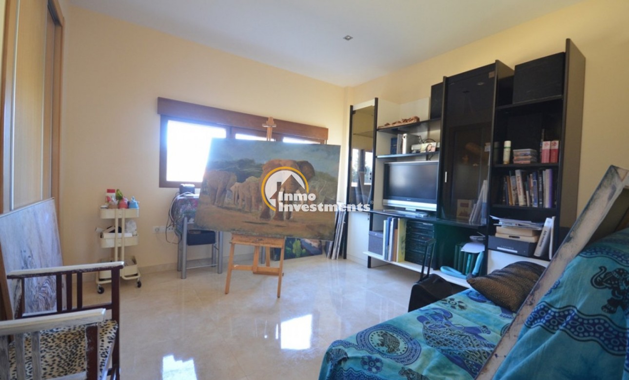 Reventa - Chalet independiente - Albacete - Agua sol