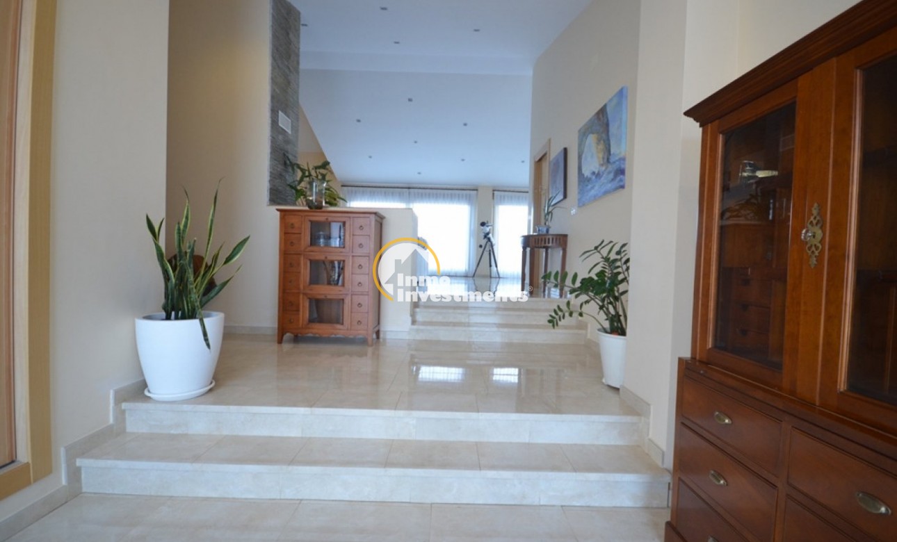 Reventa - Chalet independiente - Albacete - Agua sol