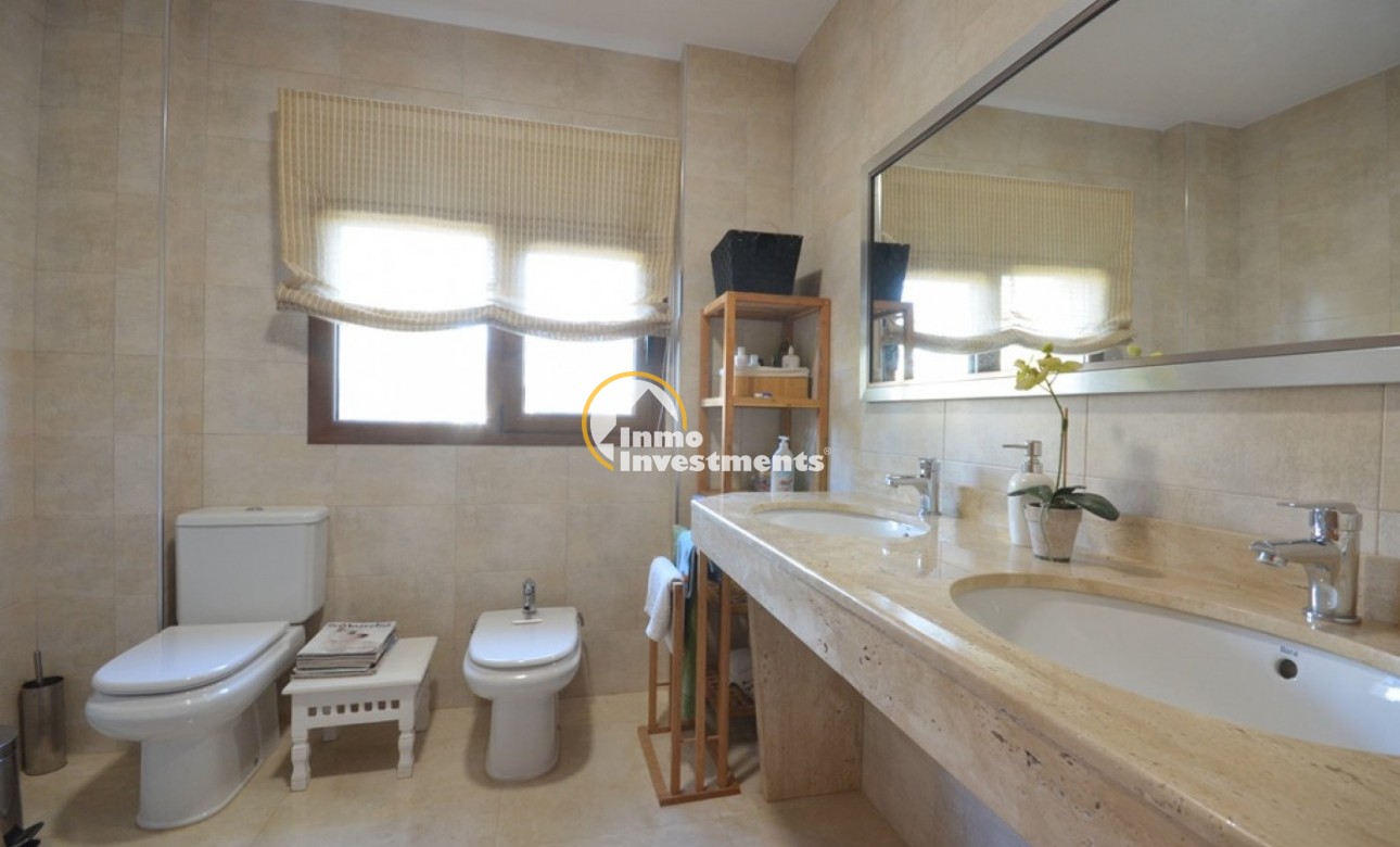 Reventa - Chalet independiente - Albacete - Agua sol