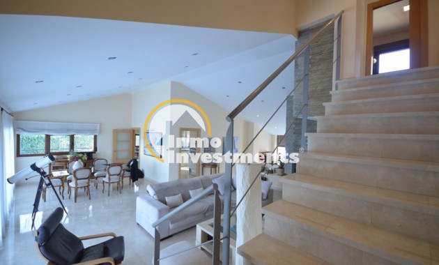 Reventa - Chalet independiente - Albacete - Agua sol