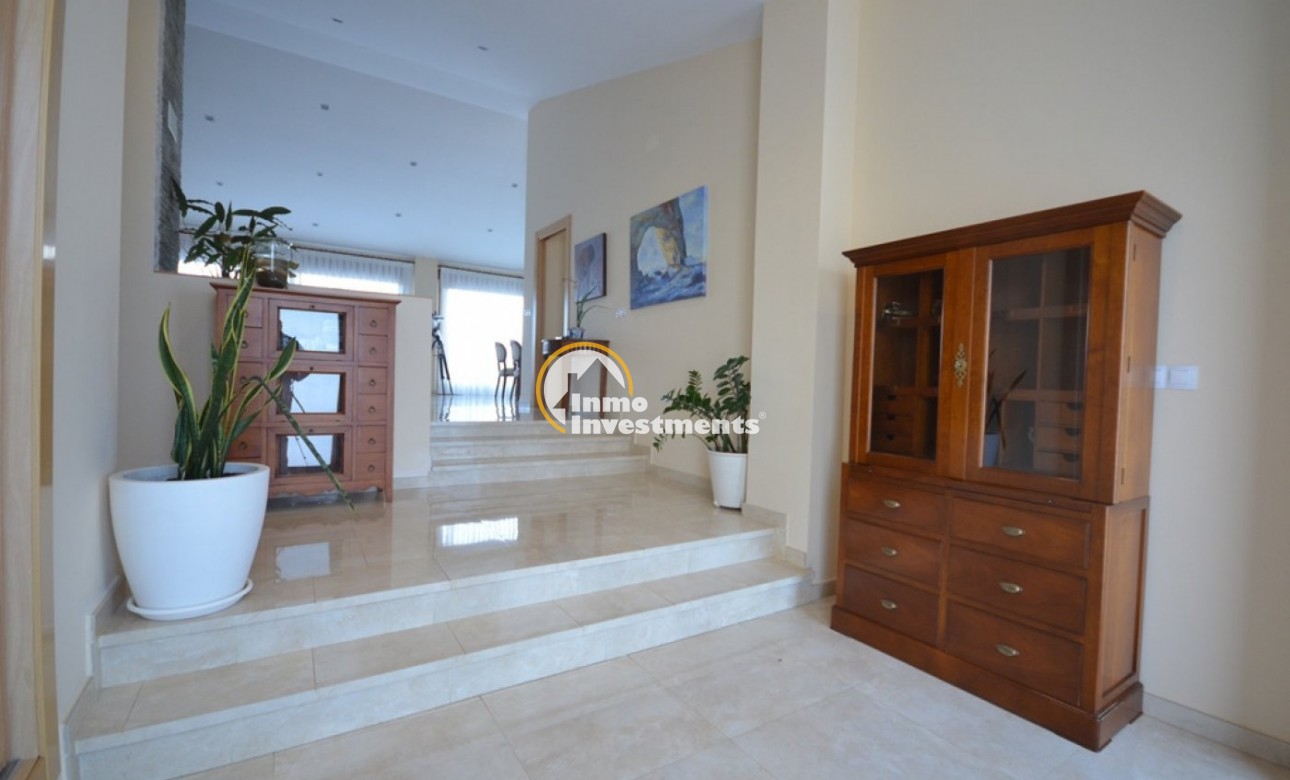 Reventa - Chalet independiente - Albacete - Agua sol