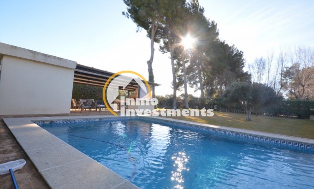 Reventa - Chalet independiente - Albacete - Agua sol