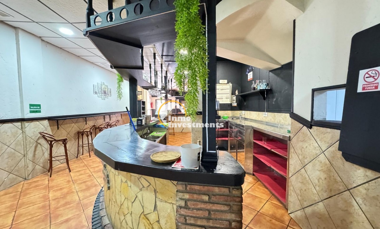 Bestaande bouw - Commercieel - Torrevieja - Estacion de autobuses