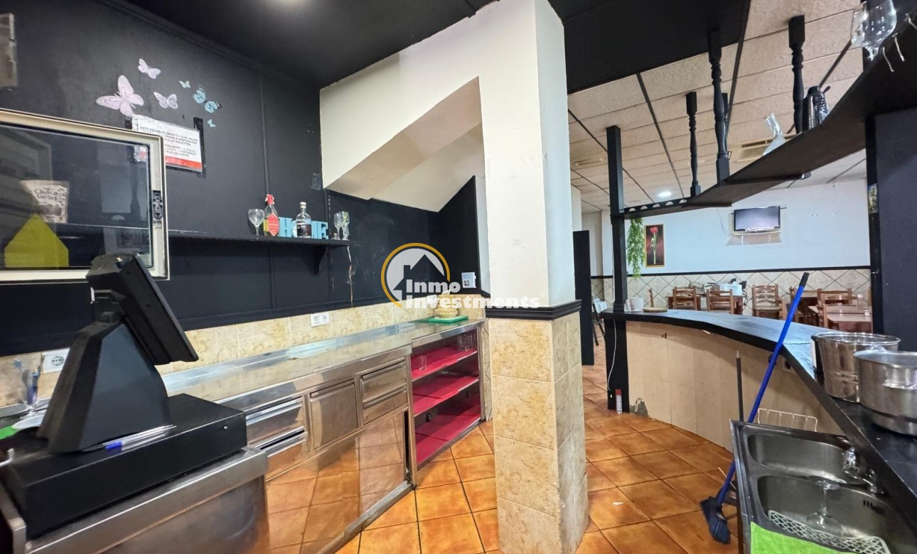 Bestaande bouw - Commercieel - Torrevieja - Estacion de autobuses