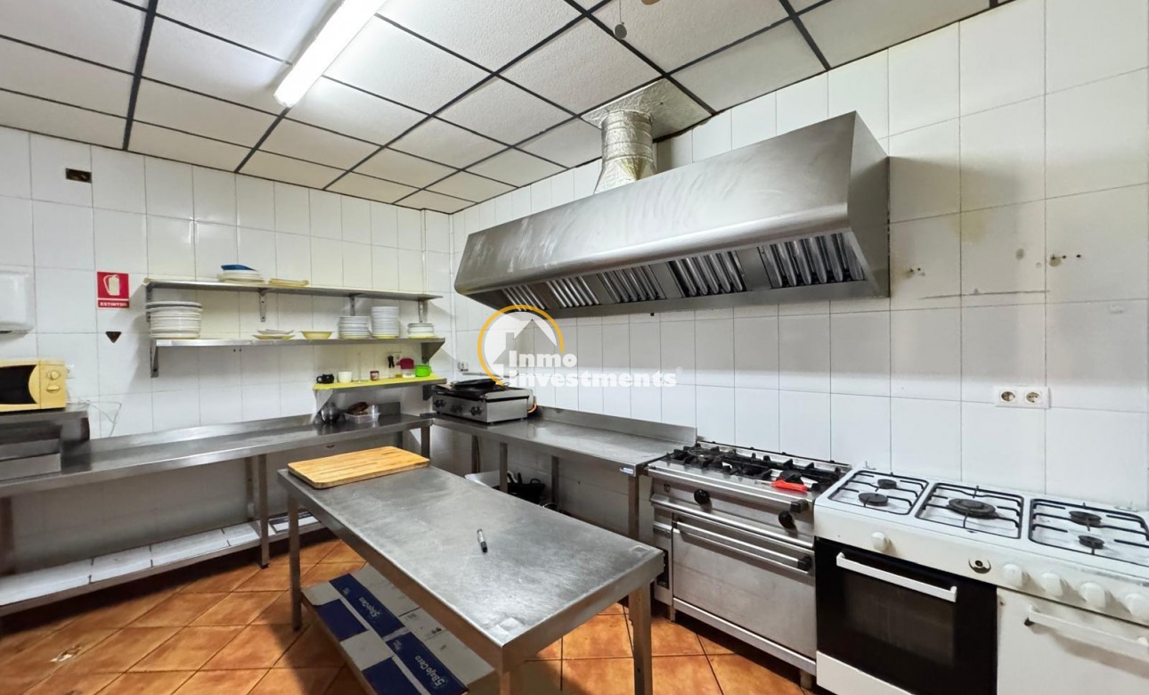 Bestaande bouw - Commercieel - Torrevieja - Estacion de autobuses