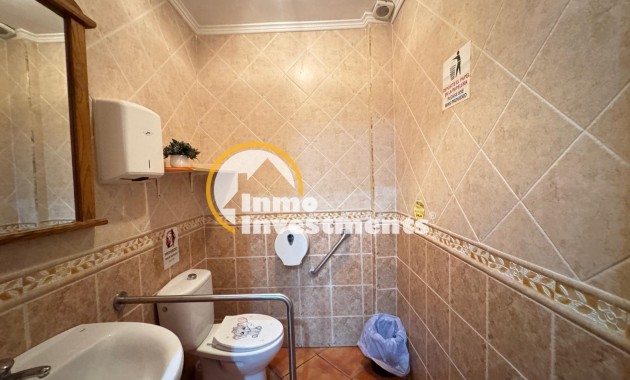 Bestaande bouw - Commercieel - Torrevieja - Estacion de autobuses