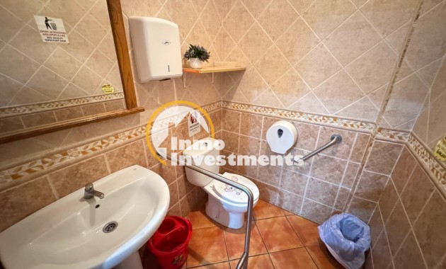 Bestaande bouw - Commercieel - Torrevieja - Estacion de autobuses