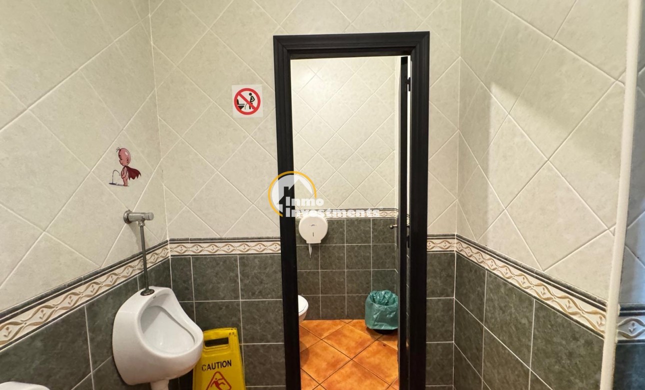 Bestaande bouw - Commercieel - Torrevieja - Estacion de autobuses