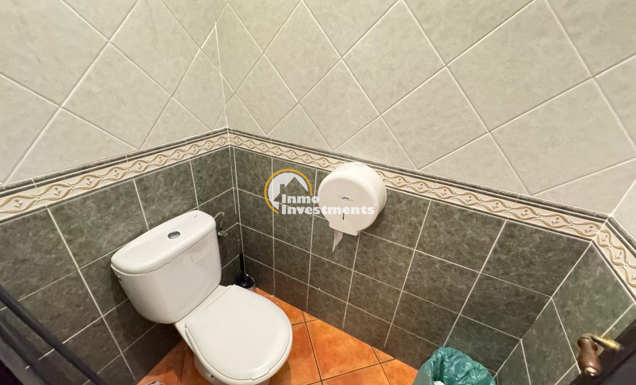 Bestaande bouw - Commercieel - Torrevieja - Estacion de autobuses