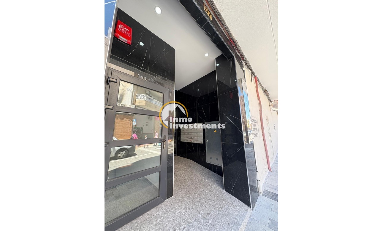 Reventa - Apartamento - Torrevieja - Centro