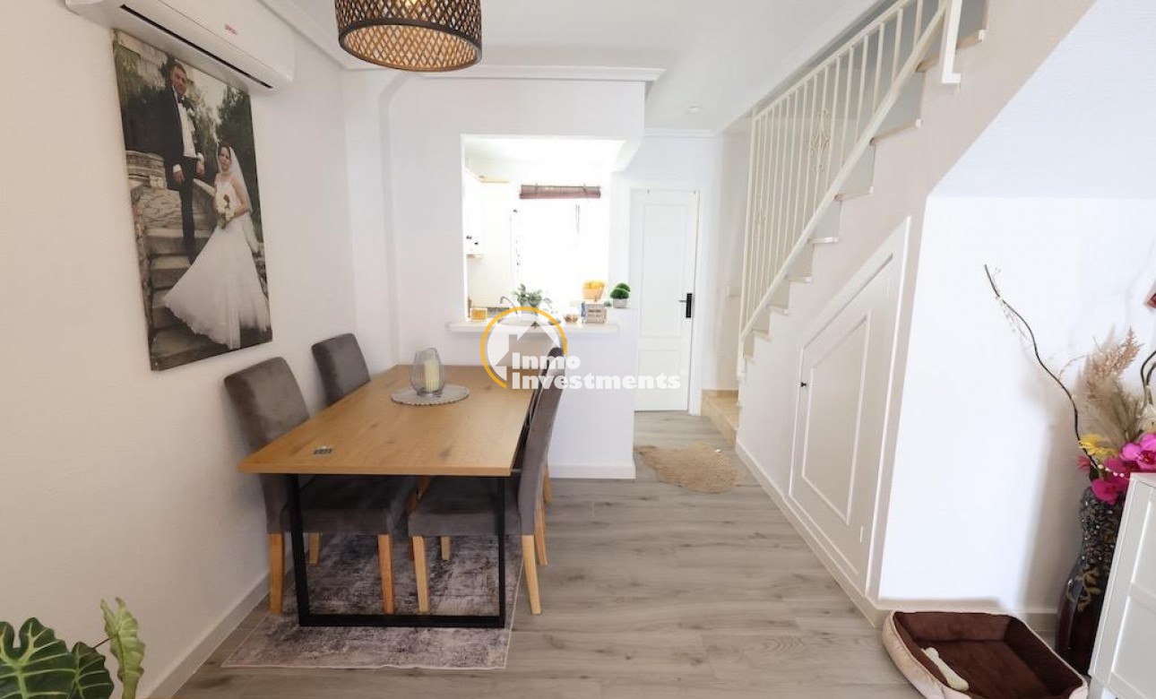 Resale - Town house - Pilar de la Horadada - Torre de la Horadada