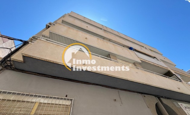 Reventa - Local comercial - Torrevieja - Centro