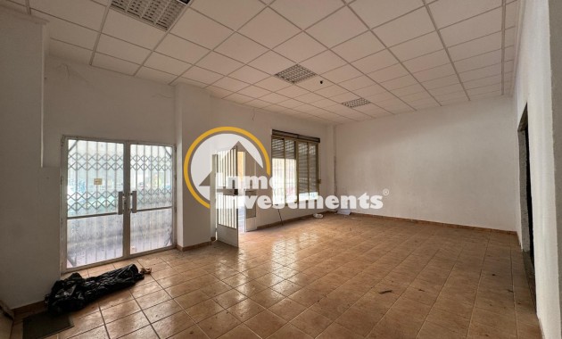 Reventa - Local comercial - Torrevieja - Centro
