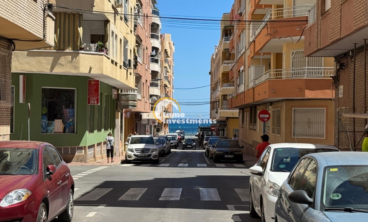 Reventa - Local comercial - Torrevieja - Centro