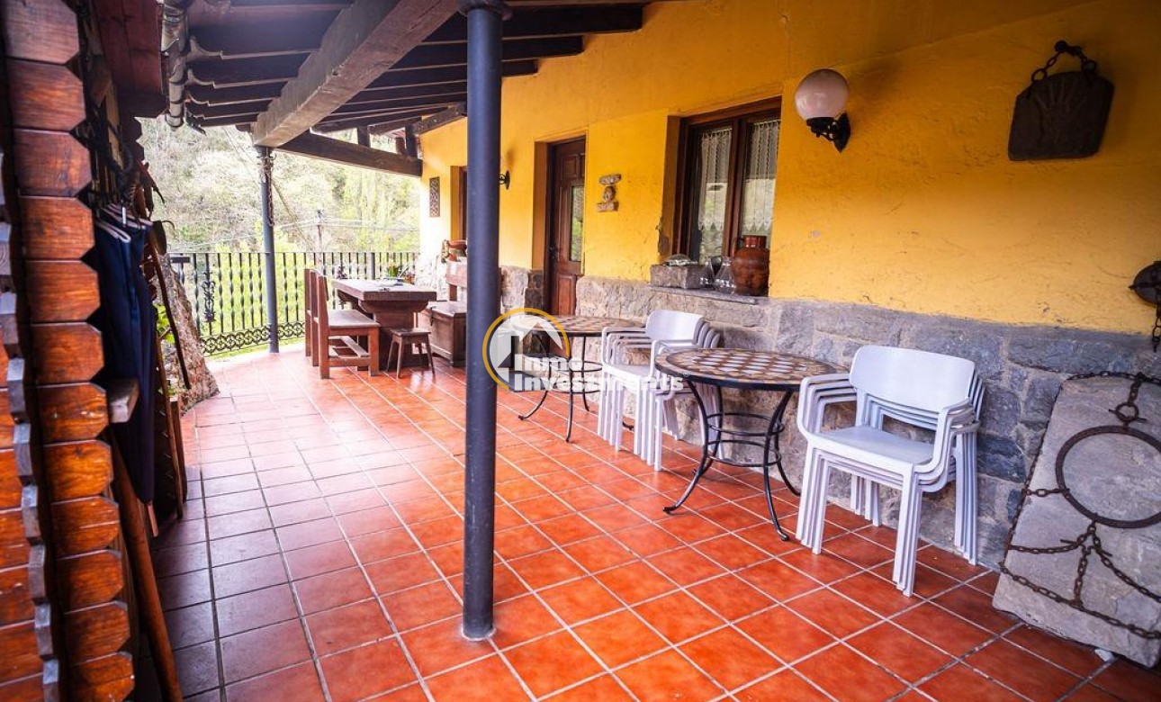 Bestaande bouw - Villa - Lena