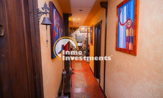 Bestaande bouw - Villa - Lena