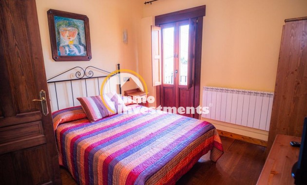 Bestaande bouw - Villa - Lena