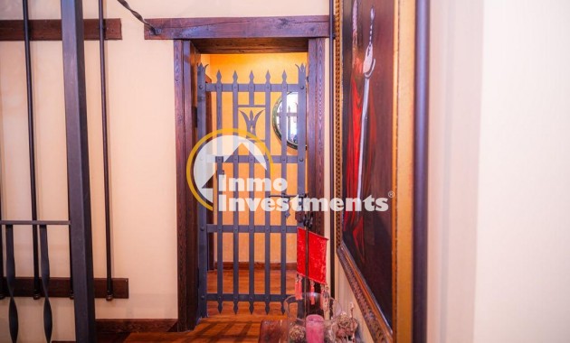 Bestaande bouw - Villa - Lena