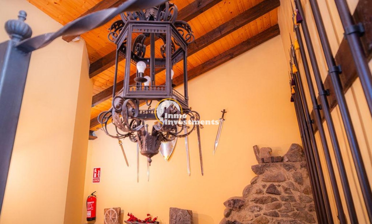 Bestaande bouw - Villa - Lena