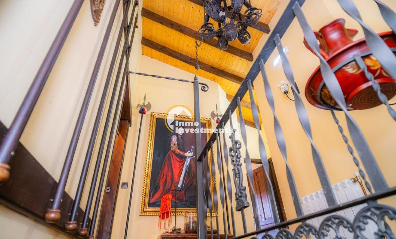 Bestaande bouw - Villa - Lena