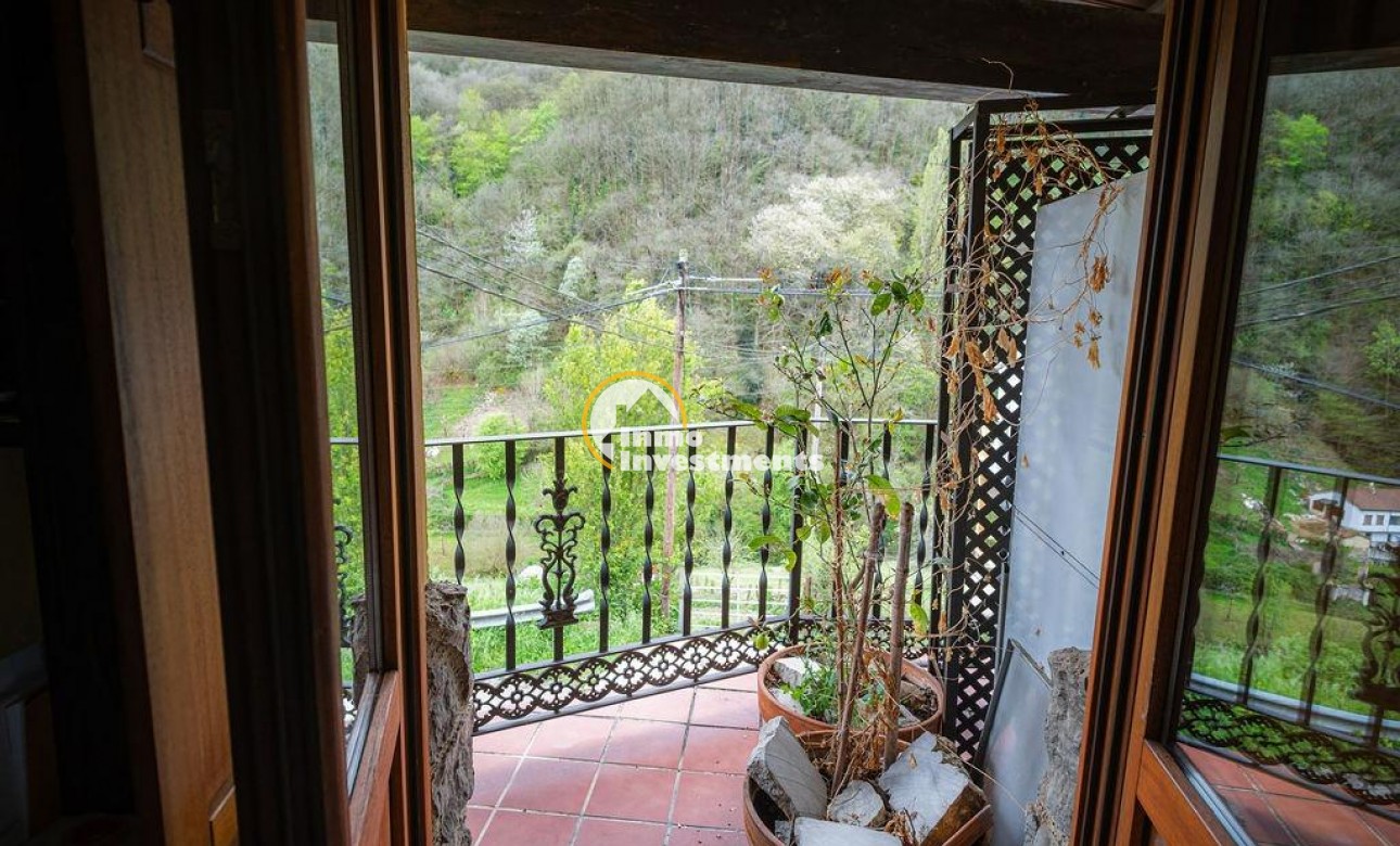 Bestaande bouw - Villa - Lena