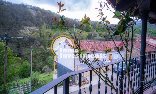 Bestaande bouw - Villa - Lena