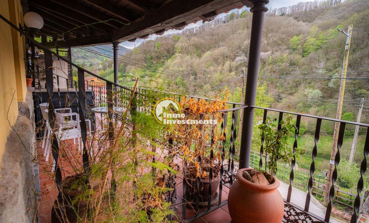 Bestaande bouw - Villa - Lena