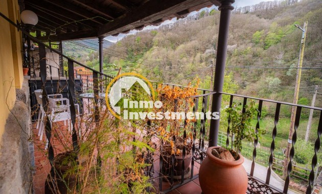 Bestaande bouw - Villa - Lena