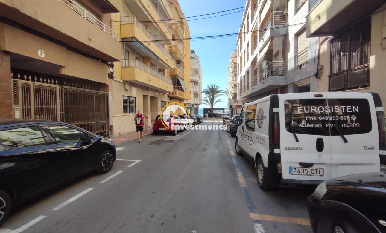 Reventa - Ático - Torrevieja - Paseo maritimo