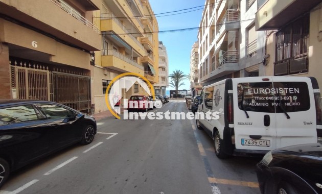 Reventa - Ático - Torrevieja - Paseo maritimo