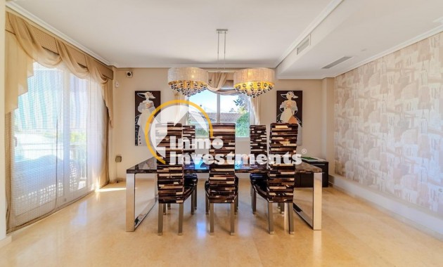 Till salu - Villa - Torrevieja - Torre la mata