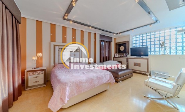 Till salu - Villa - Torrevieja - Torre la mata