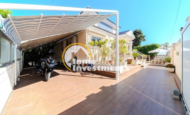 Till salu - Villa - Torrevieja - Torre la mata