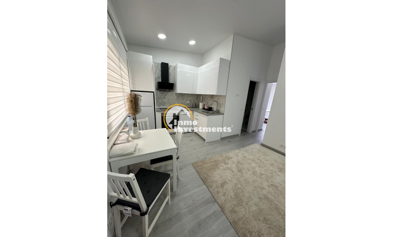 Resale - Bungalow - Torrevieja - Nueva Torrevieja