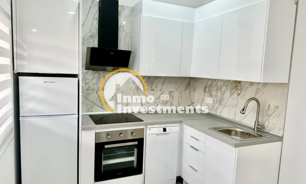 Resale - Bungalow - Torrevieja - Nueva Torrevieja