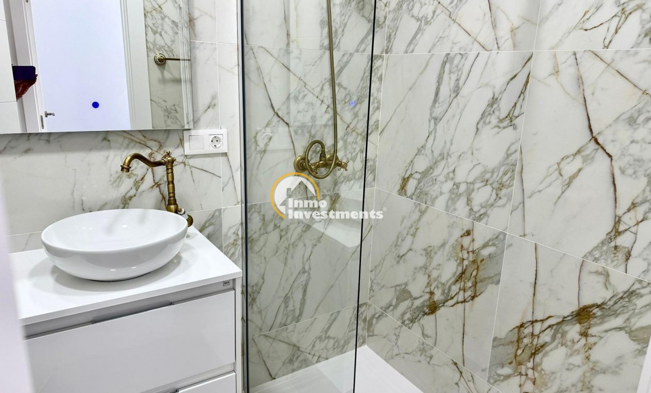 Resale - Bungalow - Torrevieja - Nueva Torrevieja